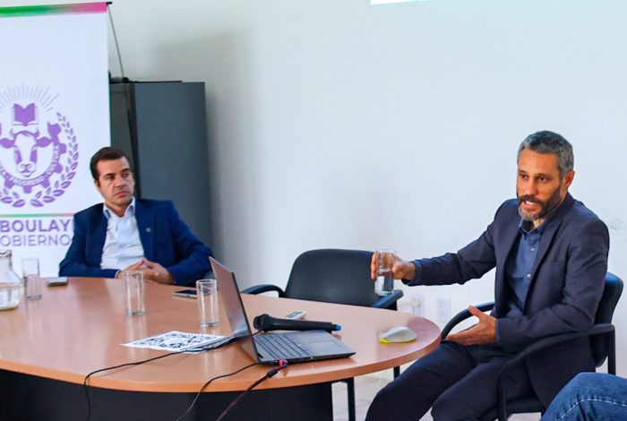 Disertaron el Lic. Mariano Folledo (Jefe de área de Propiedad Industrial y Registro del Ministerio de Producción, Ciencia e Innovación Tecnológica de la Provincia); junto a Manuel Zapata (Especialista en Desarrollo Corporativo de MAV -Mercado Argentino de Valores)